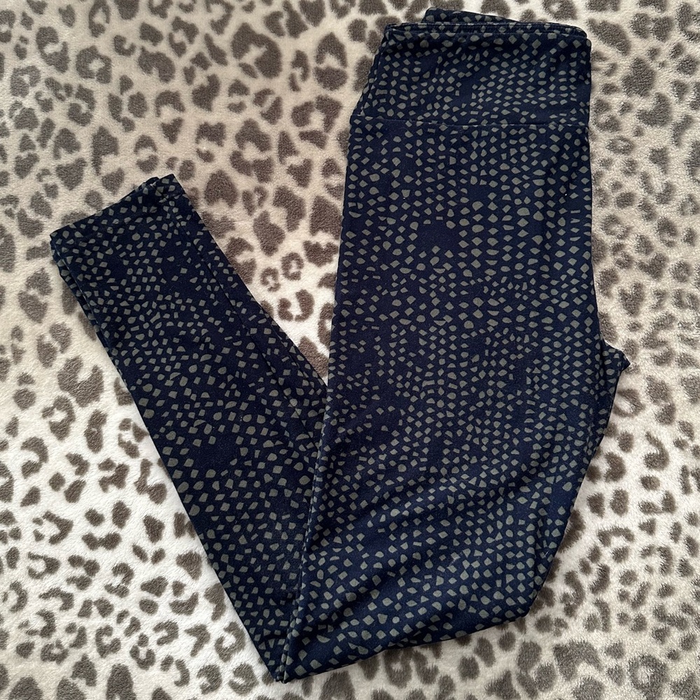 LuLaRoe Geometric Print Leggings in Blue One Size 2-10